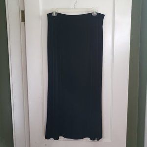 EUC women's black velvet skirt